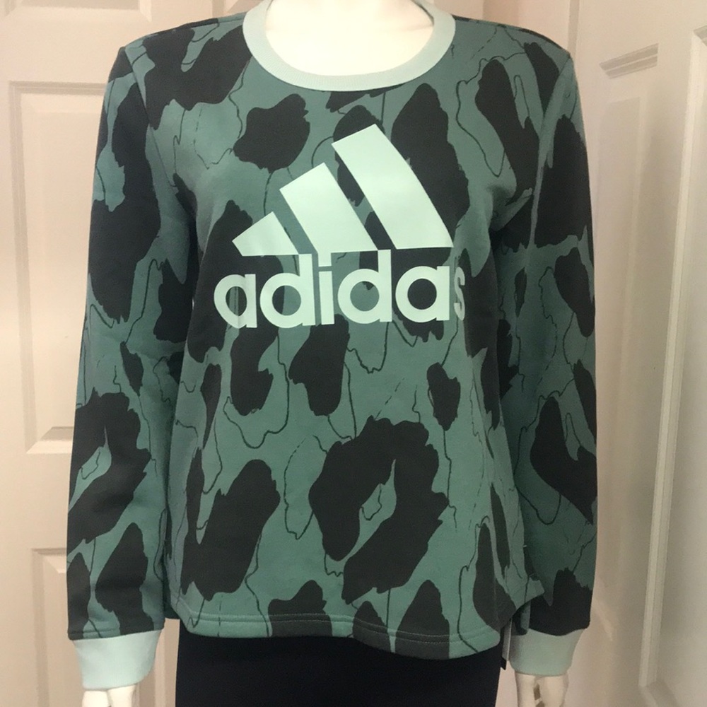 Adidas Athletic/Athleisure Camo Sweatshirt M, NWT!